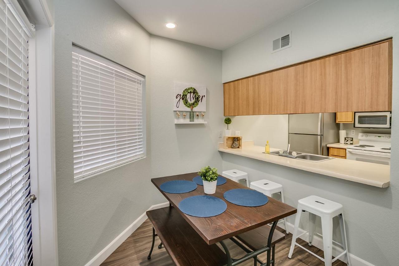 Heated Community Pool-quiet Community-top Flr Unit *