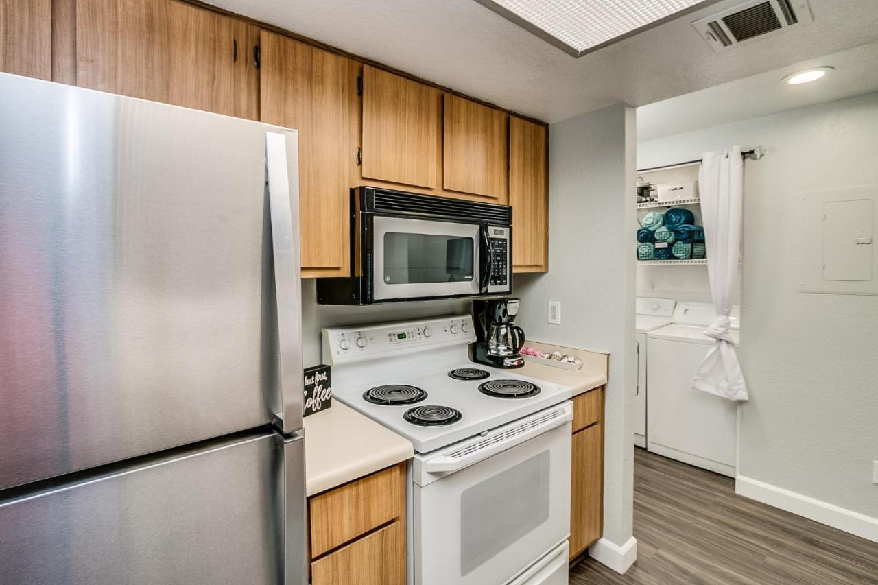 Heated Community Pool-quiet Community-top Flr Unit Mesa