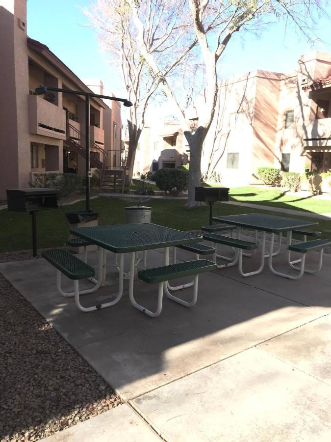 Heated Community Pool-quiet Community-top Flr Unit Apartment